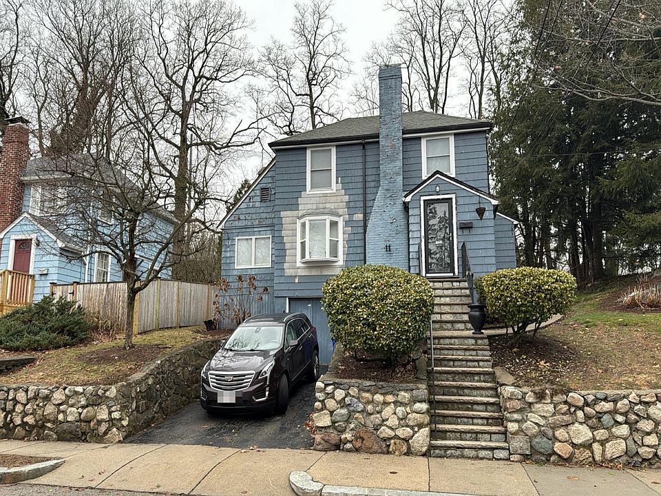 1st image of 11 Braeburn Rd