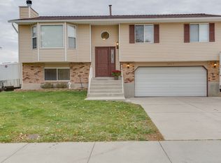 6917 S Sparrowtail Rd, West Jordan, UT 84081