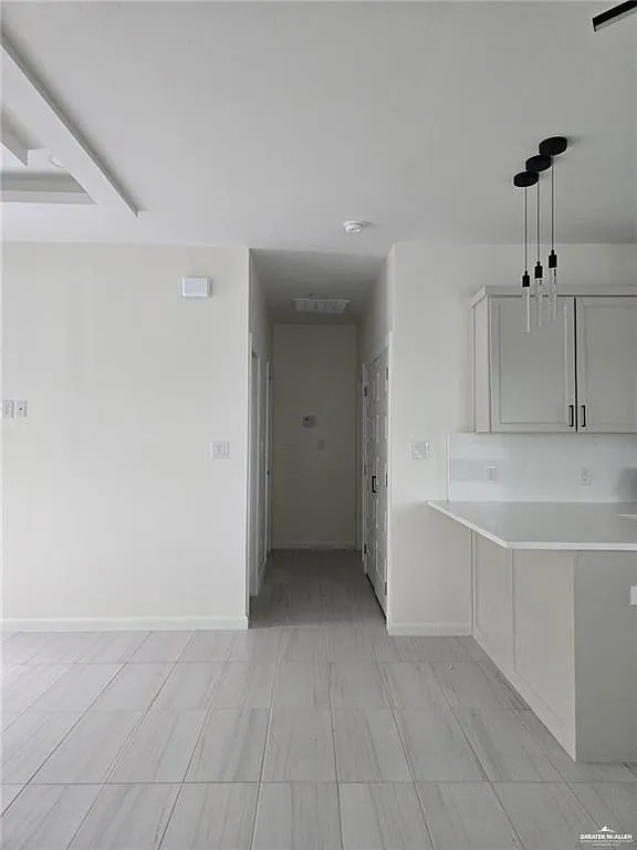 3 bed, 2.0 bath, 1000 sqft, $1,225 — Photo 4