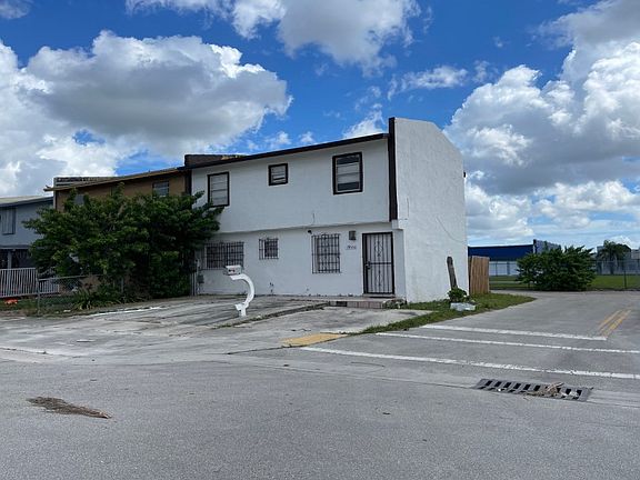 2nd image of 19355 NW 45th Ave