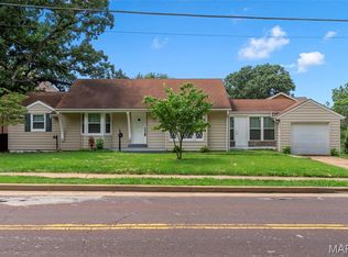 907 Edgar Rd, Saint Louis, MO 63119