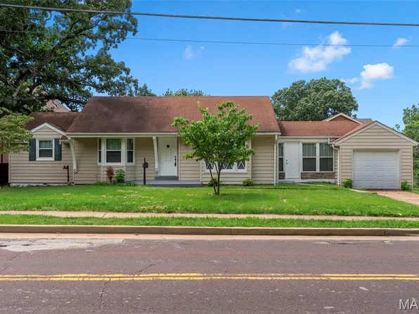 907 Edgar Rd, Saint Louis, MO 63119