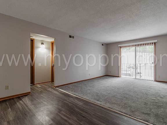 4th image of 802 N 46th St #802/06