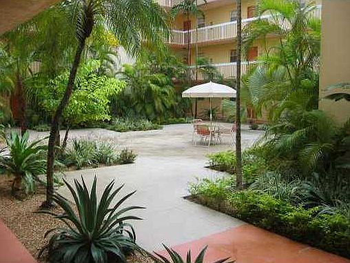 4th image of 7920 Camino Real APT 409M
