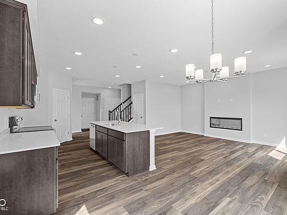 5th image of 5529 Aspen Wood Ln