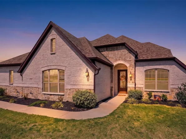 704 Cactus Creek Ct, Godley, TX 76044