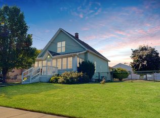 4211 N Columbus Ave, Peoria, IL 61614