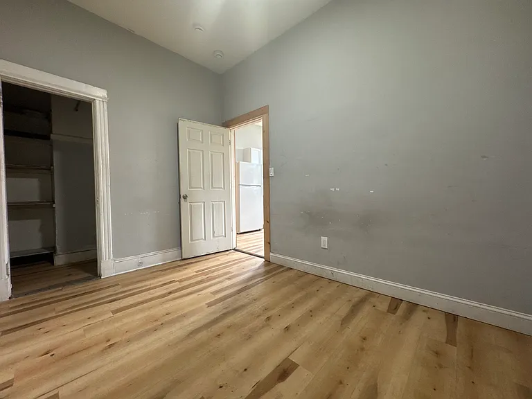719-725 Wethersfield Ave #1BS — Photo 6