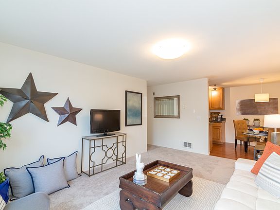 2nd image of 14300 32nd Ave NE APT 108