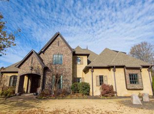 90 Riversedge Dr, Arlington, TN 38002