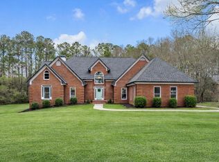 165 Heath Way, Fayetteville, GA 30214