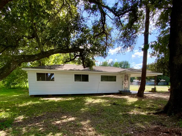 2307 W Willow St, Scott, LA 70583