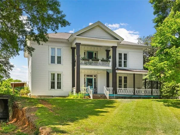 475 Evergreen Rd NE, Resaca, GA 30735