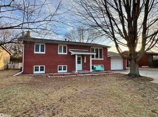 2733 Division St, Burlington, IA 52601