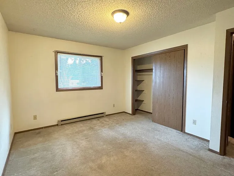 332 Terri Dr — Photo 16