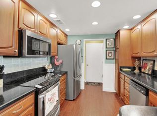 2340 Saint Lawrence Ln, Modesto, CA 95356