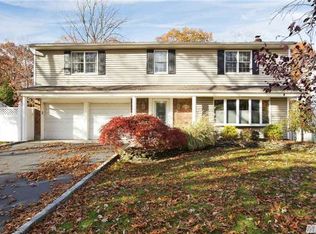 19 Cedar Ave, Lake Grove, NY 11755