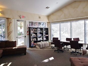 5th image of 3174 Tarpon Dr Unit 203