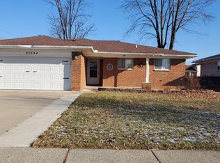 37852 Carpathia Blvd, Sterling Heights, MI 48310