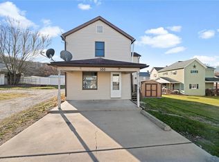 100 2nd St, Avonmore, PA 15618