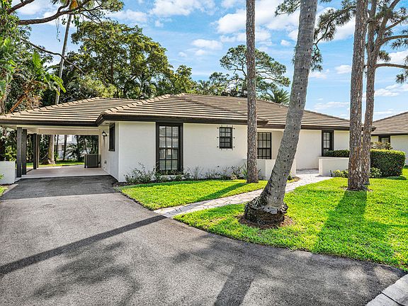 4th image of 433 Pine Villa Drive