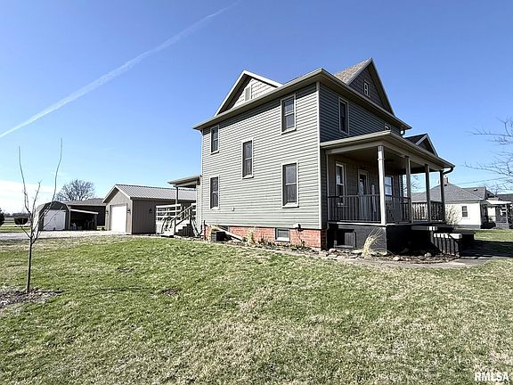 2nd image of 212 Academy St