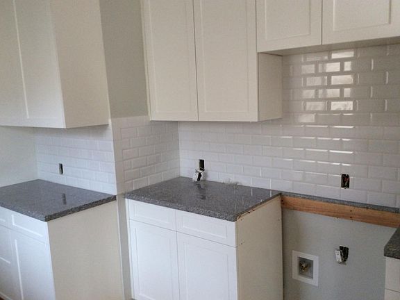 2nd image of 315 26th St