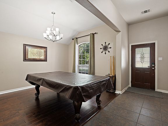 2nd image of 2104 Heritage Well Ln
