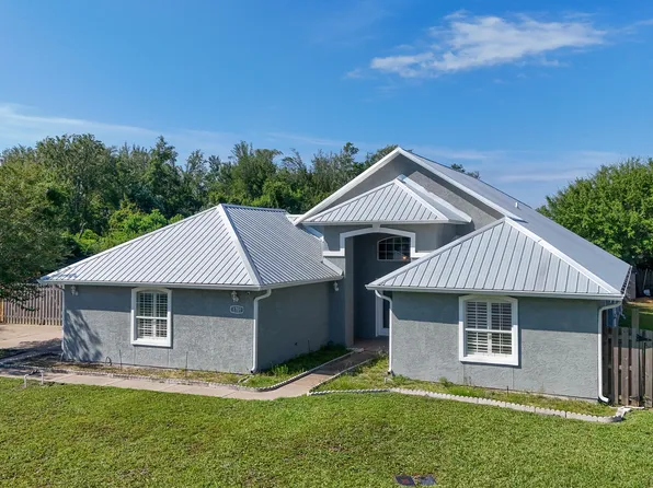 1701 Sutherland Rd, Lynn Haven, FL 32444