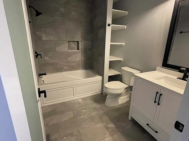 25 Harold St #1 — Photo 8
