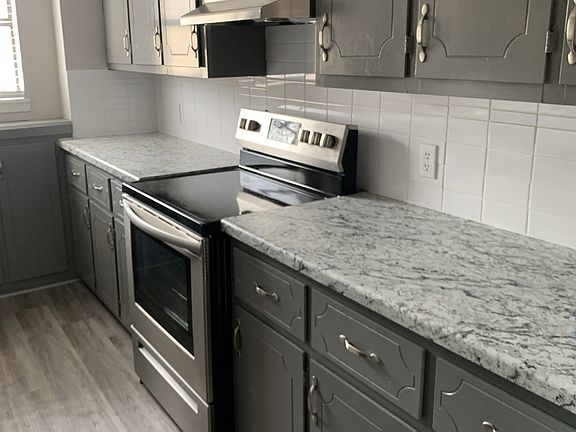 4th image of 408 W Avenue Aunit #4