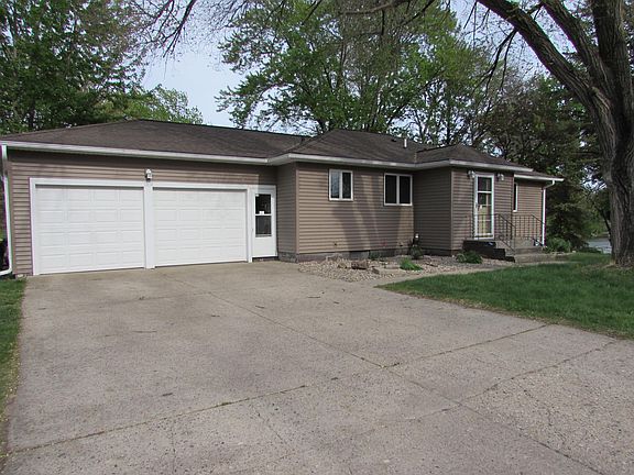2nd image of 1404 Lucia Ave