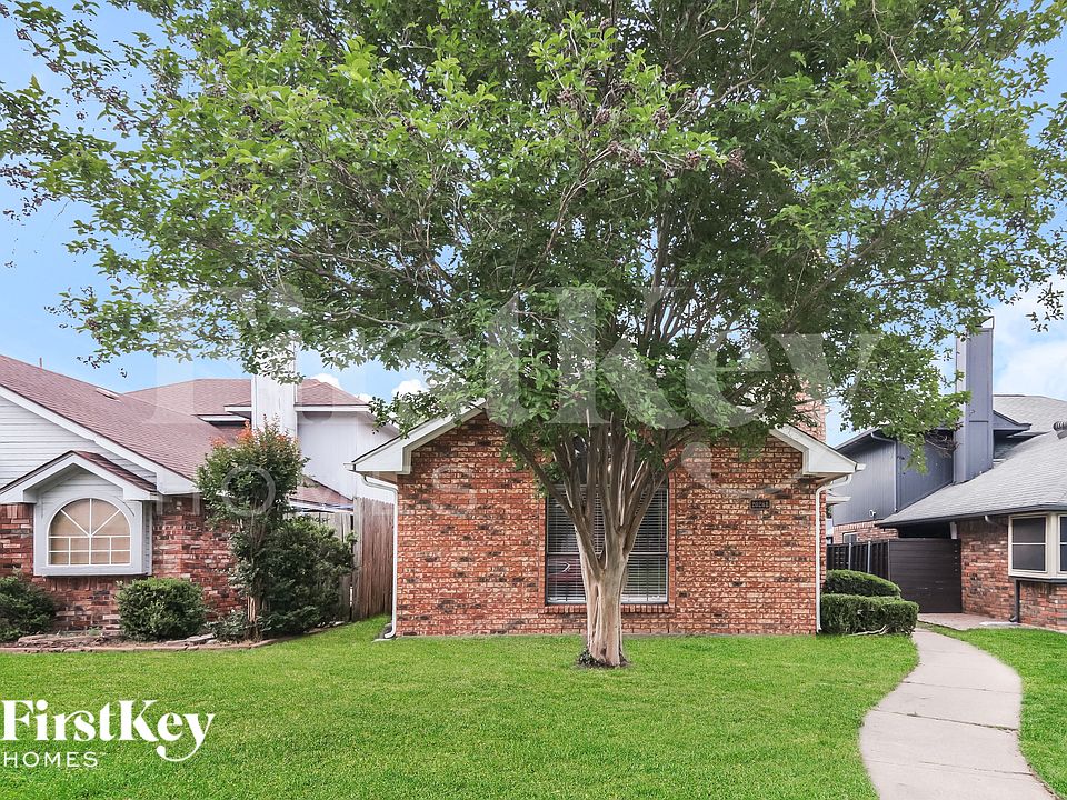1st image of 2026 Greenview Dr