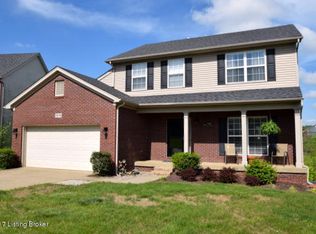10714 Copper Ridge Dr, Louisville, KY 40241