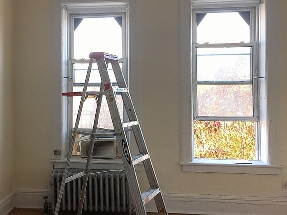 3rd image of 732 Washington Ave #Dd3