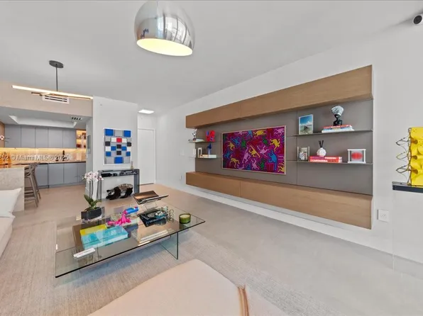 1331 Brickell Bay Dr APT 1406, Miami, FL 33131