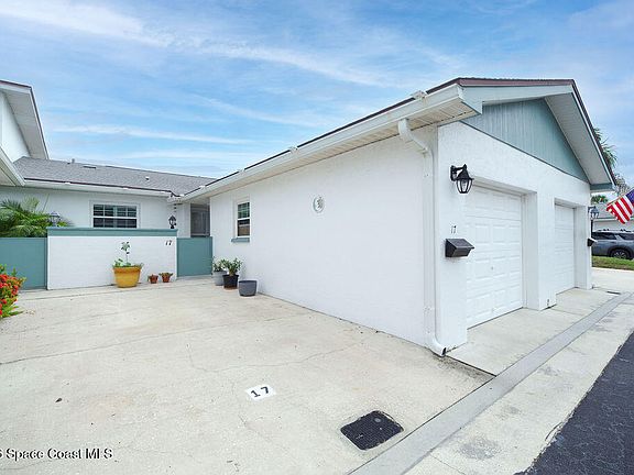 2nd image of 290 Paradise Blvd APT 17