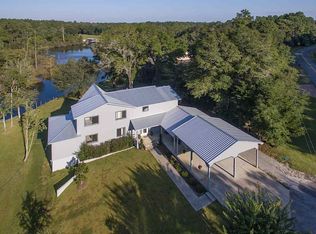 9424 Neumann Dr, Elberta, AL 36530