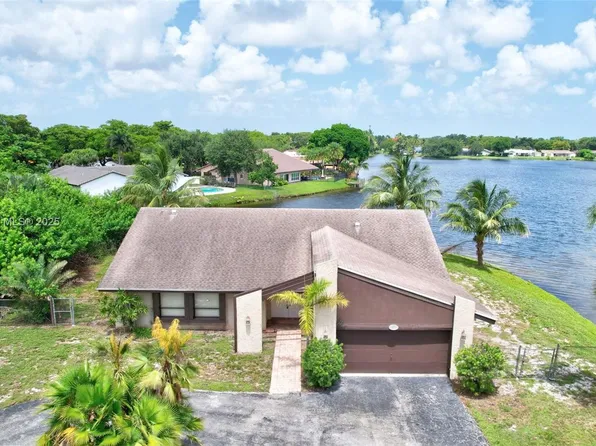 1600 SW 72nd Ave, Fort Lauderdale, FL 33317