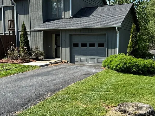198 Meadow Ridge Rd APT 9, Boone, NC 28607