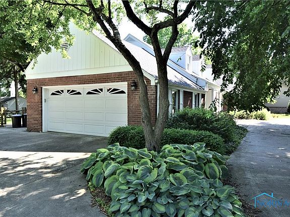 4th image of 701 Waite Ave