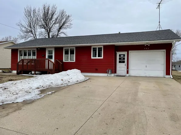 315 Park St, Sherburn, MN 56171