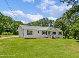 2411 Highway 22 Hwy W, Alexander City, AL 35010