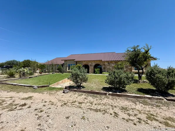 101 Ocotillo, Sanderson, TX 79848