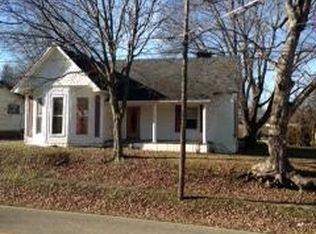 113 S Main St, Humboldt, TN 38343
