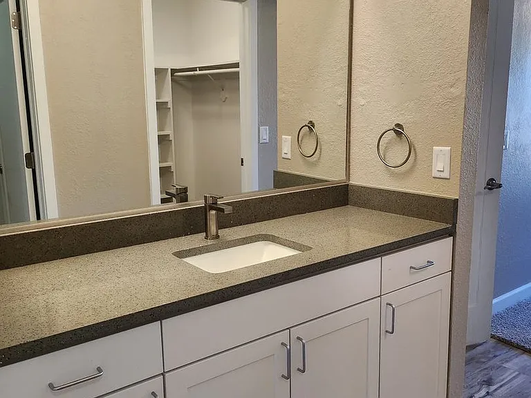 Sand Pebble Community *Renovated Units — Photo 129