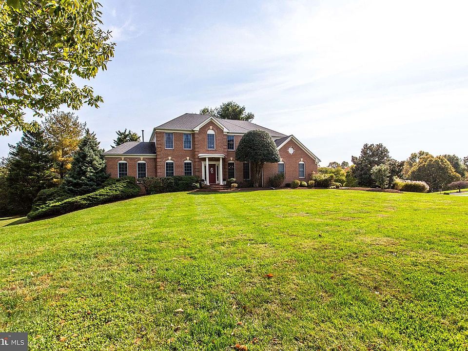 1st image of 10806 Piney Pond Dr