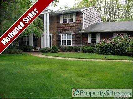 1st image of 23 Elderwood Dr