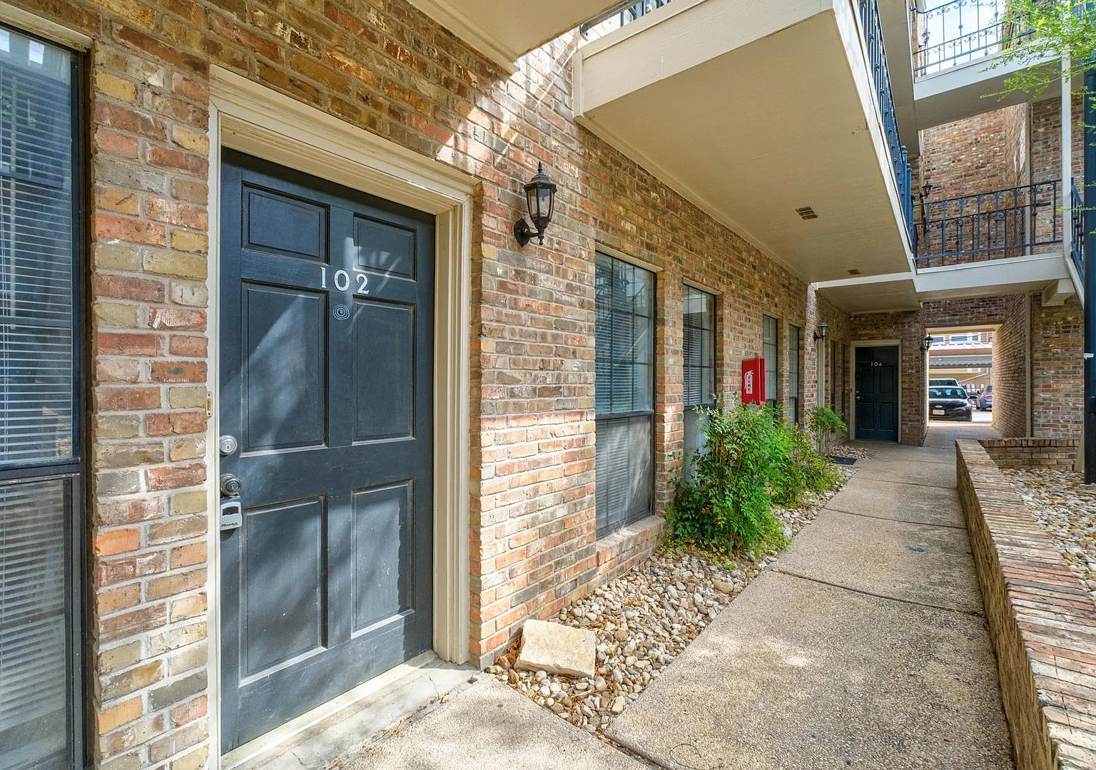 2801 Rio Grande Street- EA — Photo 2