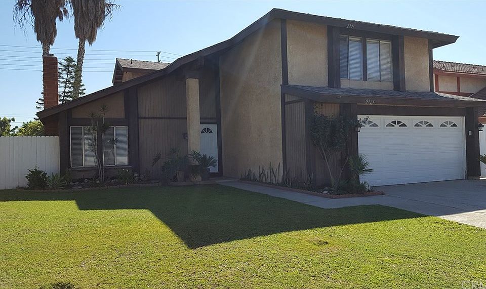 1st image of 2721 S Parkside Dr